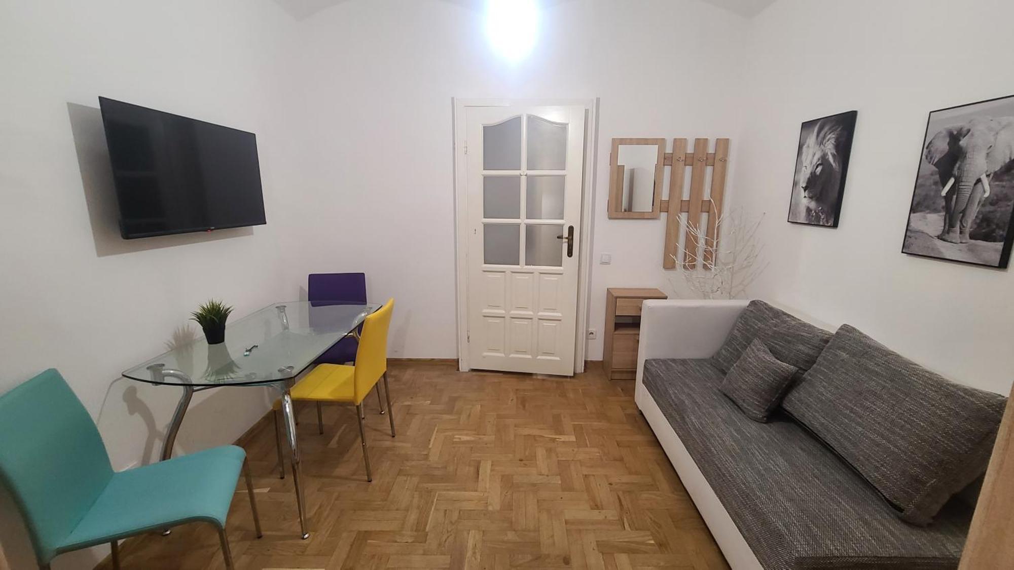 Lorf Hostel&Apartments Krakow Exterior photo