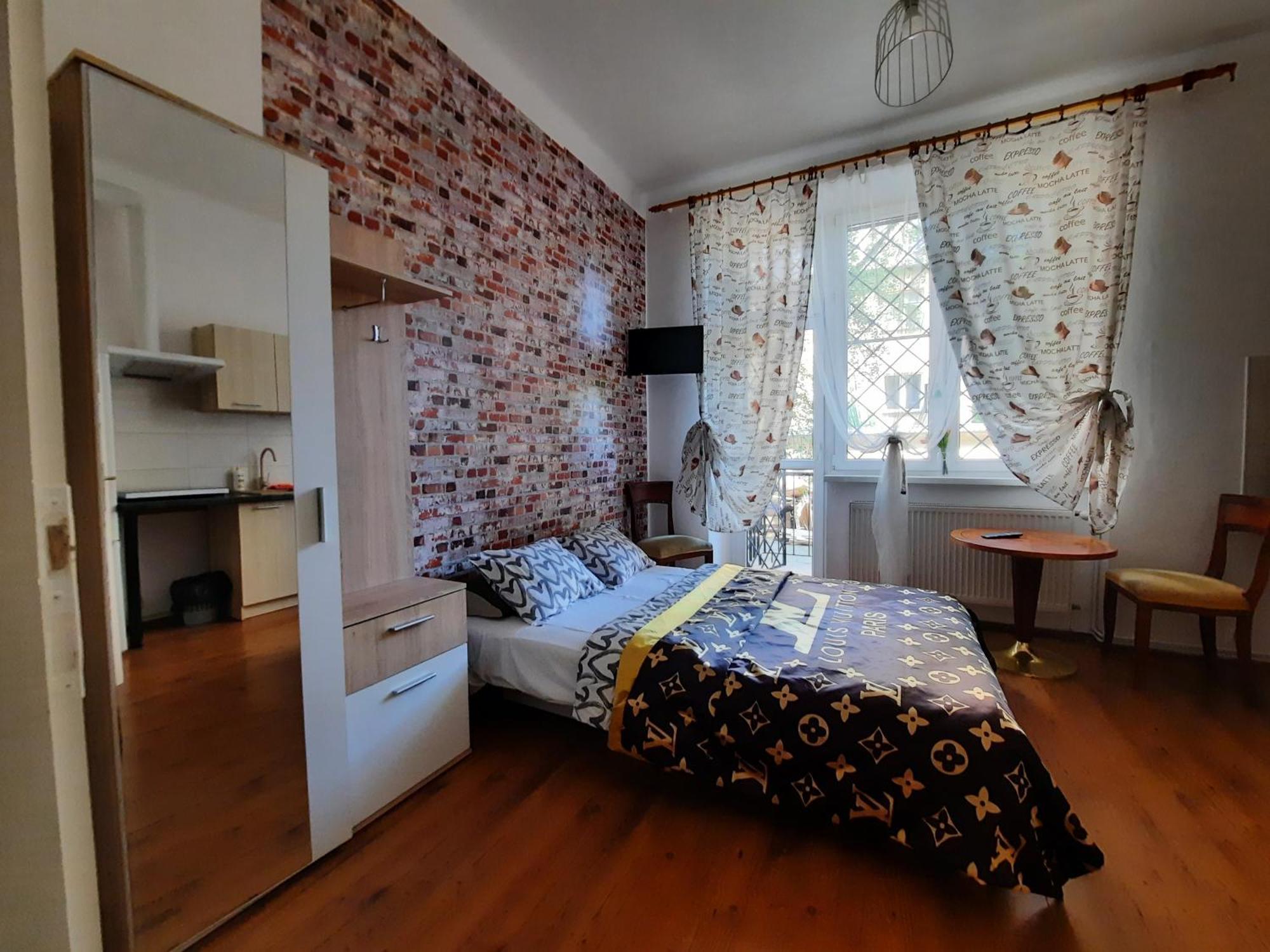 Lorf Hostel&Apartments Krakow Exterior photo